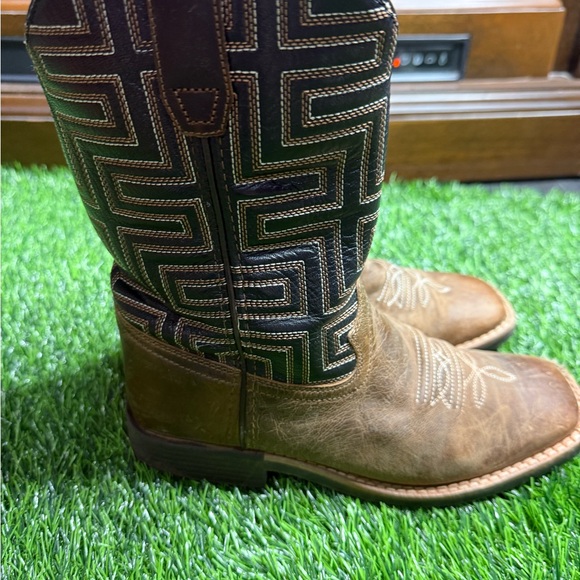 Cowboy Legend Youth Size 5 Brown and Black Western Boots - Picture 5 of 11